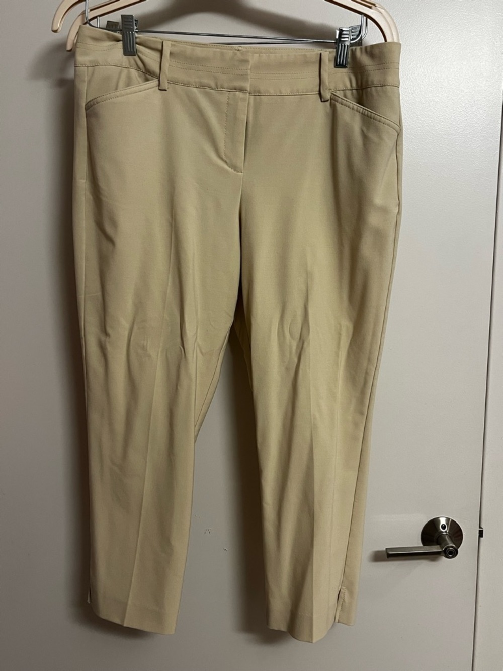 New York & Company Cropped Pants in Khaki